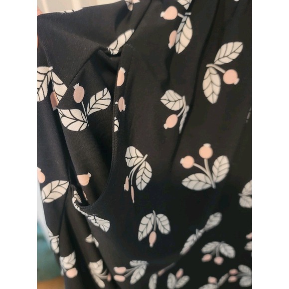 Anne Klein Dress Women 12 Black Pink Cherries Fit Flare Elastic Waist Feminine - Picture 4 of 11